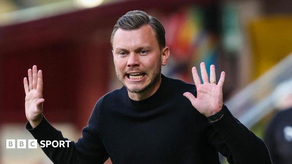 Motherwell: Alfred Johansson tells squad to 'come through barbed wire'