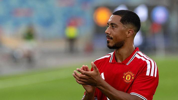 I am indebted to Villa but Man Utd is above all for me