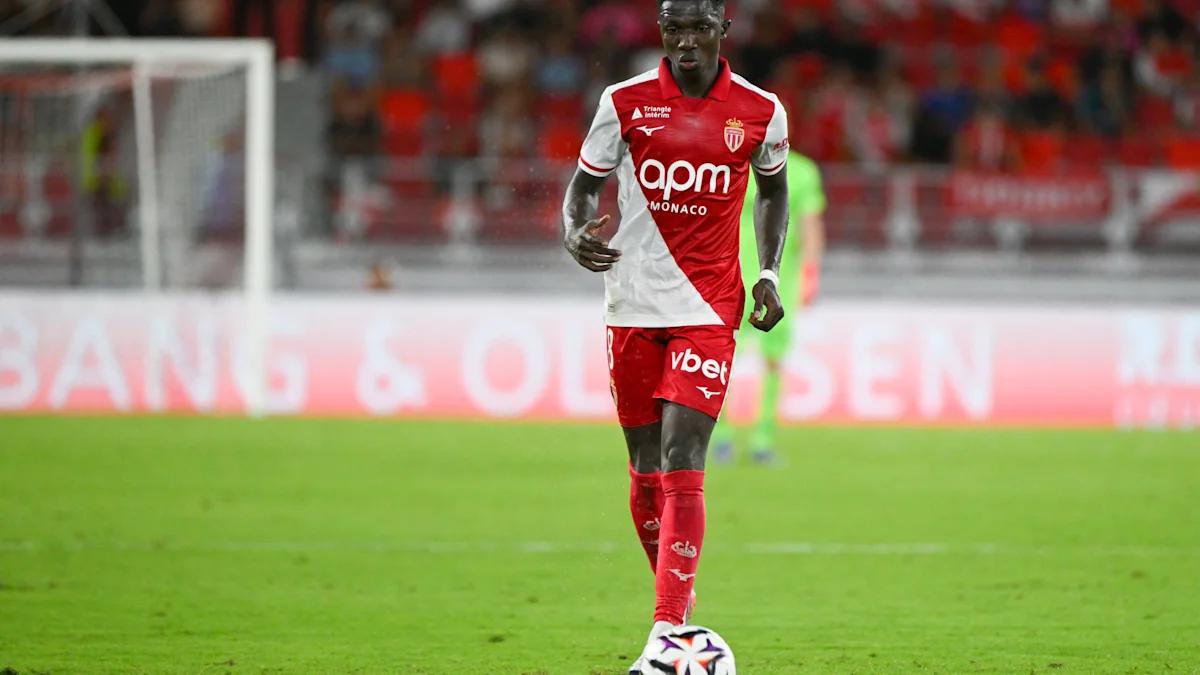 Liverpool's midfield transfer options: Almira vs Camara